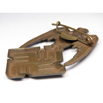 HJ 3rd Gaujugendtreffen Thuringia 1935 badge May 11-12 1935. Espenlaub militaria