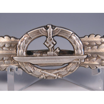 U-Boat Front Clasp Silver Grade Schwerin Berlin. Espenlaub militaria