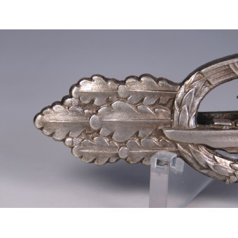 U-Boat Front Clasp Silver Grade Schwerin Berlin. Espenlaub militaria