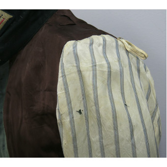 M 41 Panzerjäger Lieutenant’s Tunic-Wehrmacht Gebirgsjäger. Espenlaub militaria