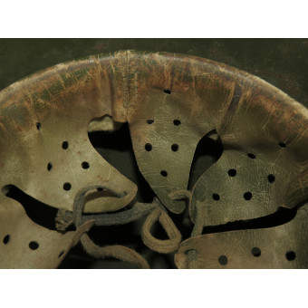 Стальной шлем СШ-40, фронтовой перекрас. Espenlaub militaria