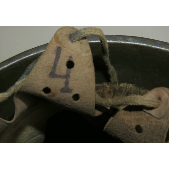 Стальной шлем СШ-40, фронтовой перекрас. Espenlaub militaria