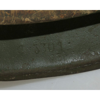 Стальной шлем СШ-40, фронтовой перекрас. Espenlaub militaria