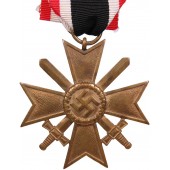 1939 Cruz alemana al mérito de guerra con espadas, bronce