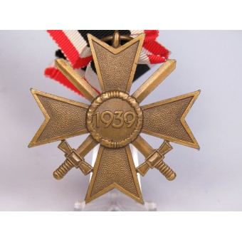 Kriegsverdienstkreuz 1939 2. Klasse Mit Schwertern. Zinc bronceado. Espenlaub militaria