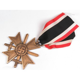 Kriegsverdienstkreuz 1939 2. Klasse Mit Schwertern, gemarkeerd 135, Julius Moser. Espenlaub militaria