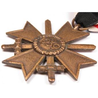 Kriegsverdienstkreuz 1939 2. Klasse mit Schwertern, märkt 135, Julius Moser. Espenlaub militaria