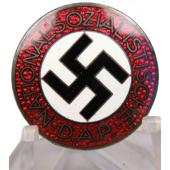 Insignia de miembros del miembro NSDAP M-1 /3 Max Kremhelmer. Espenlaub militaria