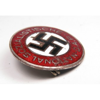 Партийный значок NSDAP ранний GES.GESCH, выпуска 1933 года. Espenlaub militaria