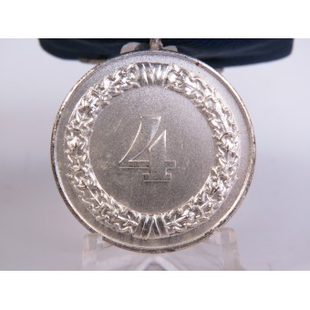 Медаль Wehrmacht Dienstauszeichnung 4. Klasse für 4 Jahre на колодке. Серебрёная сталь. Espenlaub militaria