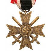 Kreuz KVK II 1939, mit Schwertern. Bronze