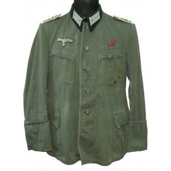 Summer tunic for the eastern front of the Hauptmann of the 85th Infantry Regiment. Espenlaub militaria
