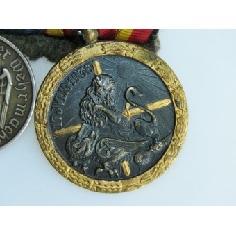 Una medalla para un veterano de la Legión Cóndor. Espenlaub militaria