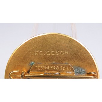 Золотой почётный знак NSDAP, комплект. Индивидуальный № 18499. Espenlaub militaria