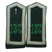 Early Gebirgsjäger Regiment 137 shoulder straps