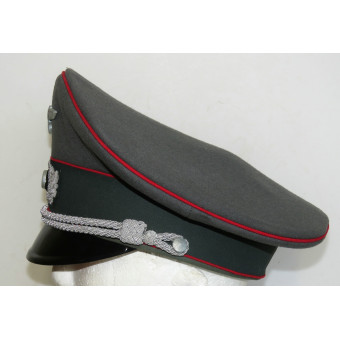 Wehrmacht artillery officer visor cap. Espenlaub militaria