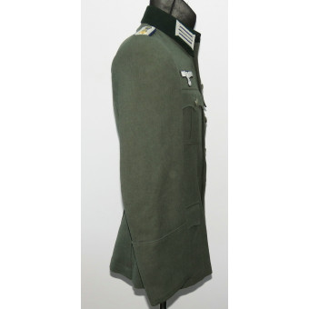 Wehrmacht Heer Oberarzt tunic. Espenlaub militaria
