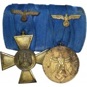 25 &12 års trogen tjänstgöring i Wehrmacht kors och medalj