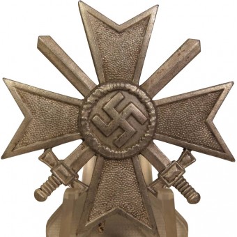 Kriegsverdienstkreuz KVK mit Schwertern, 1. Klasse. 3. Espenlaub militaria