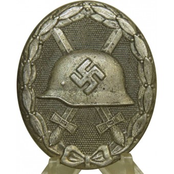 WW2 Saksan haavamerkki hopeassa. Espenlaub militaria