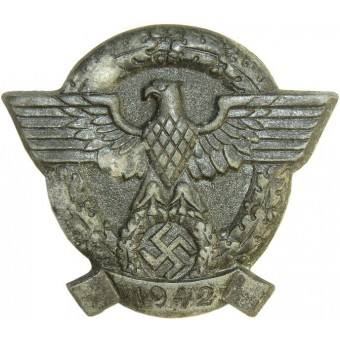3ème Reich, insigne consacré à la Journée de la police, 1942. Espenlaub militaria