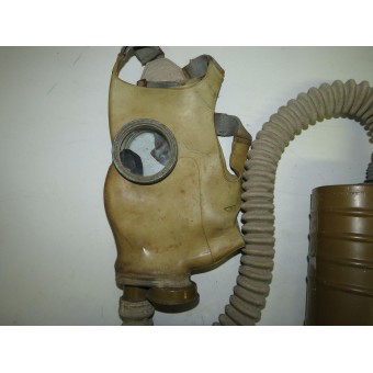 Máscara antigás soviética BN T5 con máscara mod 08. Espenlaub militaria