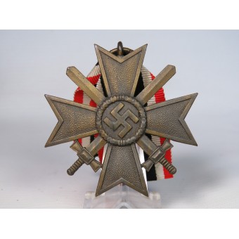 Крест  За военные заслуги  1939 с мечами, 2 степень Moritz Hausch. Espenlaub militaria
