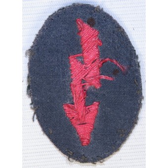 Wehrmacht Heeres trade insignia hand-embroidered signal-Blitz in pink. Espenlaub militaria