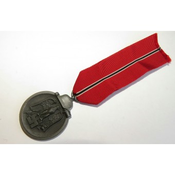 Medaille Für die Winterschlacht an der Ostfront, bezeichnet 15 Friedrich Orth.. Espenlaub militaria