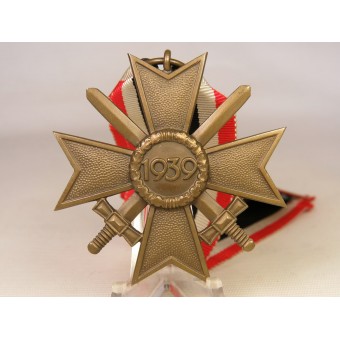 Guerre unique Croix du mérite de 2e classe 1939 w / épées - L / 17 Hermann Wernstein. Rare.. Espenlaub militaria