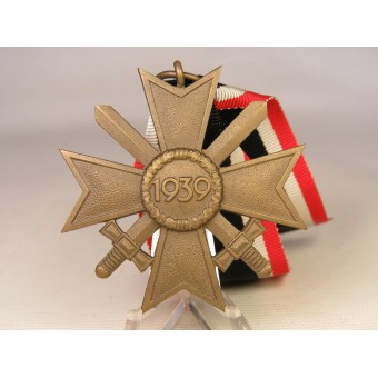 Kriegsverdienstkreuz 1939 - 18: Karl Wurster K.G. Markneukirchen. Espenlaub militaria