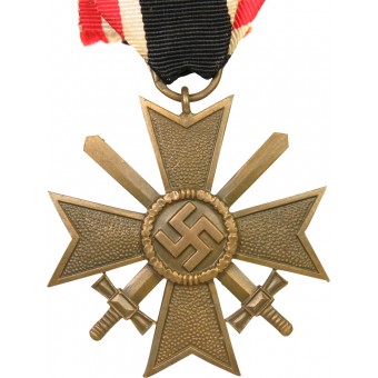 Kriegsverdienstkreuz 1939 / KVK II, Kennzeichnung 41 - Gebrüder Bender. Espenlaub militaria