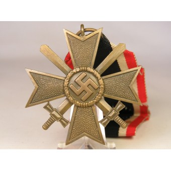 Guerre Croix du mérite 1939 / KVK II, marqué 41 - Gebrüder Bender. Espenlaub militaria