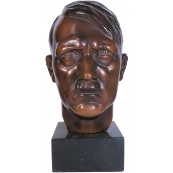 Table bust of Adolf Hitler. Espenlaub militaria