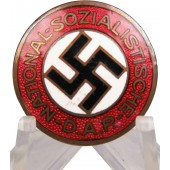 Insignia de miembro del NSDAP fabricada antes de 1933 y. GES.GESCH