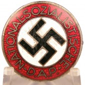 NSDAP partiemblem M 1/100 RZM, Werner Redo