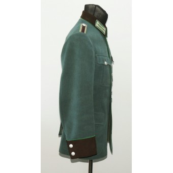 La casacca della polizia Ordnungspolizeit del Terzo Reich. Espenlaub militaria
