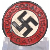 Поздний знак члена партии NSDAP M 1/92 RZM-Carl Wild