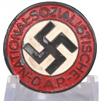 Spätes NSDAP-Mitgliederabzeichen M 1/92 RZM-Carl Wild. Espenlaub militaria