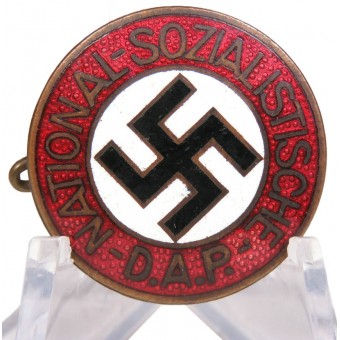 Знак члена партии NSDAP раннего выпуска RZM № 25. Espenlaub militaria