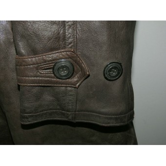 Leather double-breasted coat of the Raglan type, model 1926. Espenlaub militaria