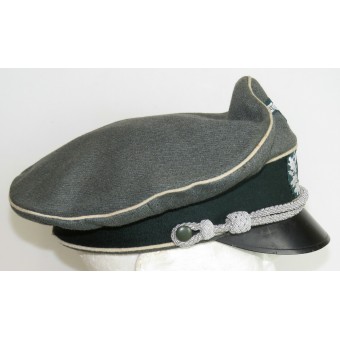 Casquette à visière dofficier dinfanterie de la Wehrmacht : style capote de première ligne. Espenlaub militaria