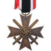 Крест за военные заслуги 2-го класса с мечами, бронзовый