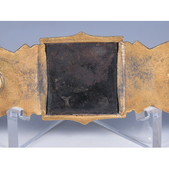 Nahkampfspange in Gold. Espenlaub militaria