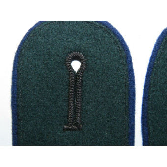 Early slip-on Wehrmacht shoulder boards with blue piping 44 San Abt. Espenlaub militaria