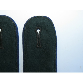 Early slip-on Wehrmacht shoulder boards with blue piping 44 San Abt. Espenlaub militaria