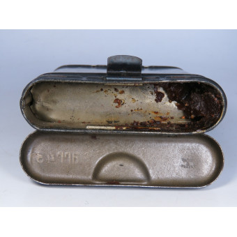 Luftwaffe Mauser K98 cleaning kit ARR43 with oiler. Espenlaub militaria