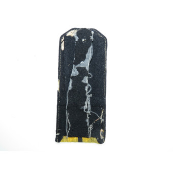 Shoulder board of an Engineer Captain-Lieutenant of the Naval Engineering Service, RKKF Navy. Espenlaub militaria
