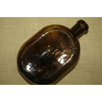 War time soviet Russian water bottle, brown glass,with  factory stamp!. Espenlaub militaria