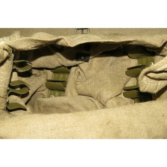 WW2 Soviet Russian bag for the machinegun rounds DP-27 round magazines.. Espenlaub militaria